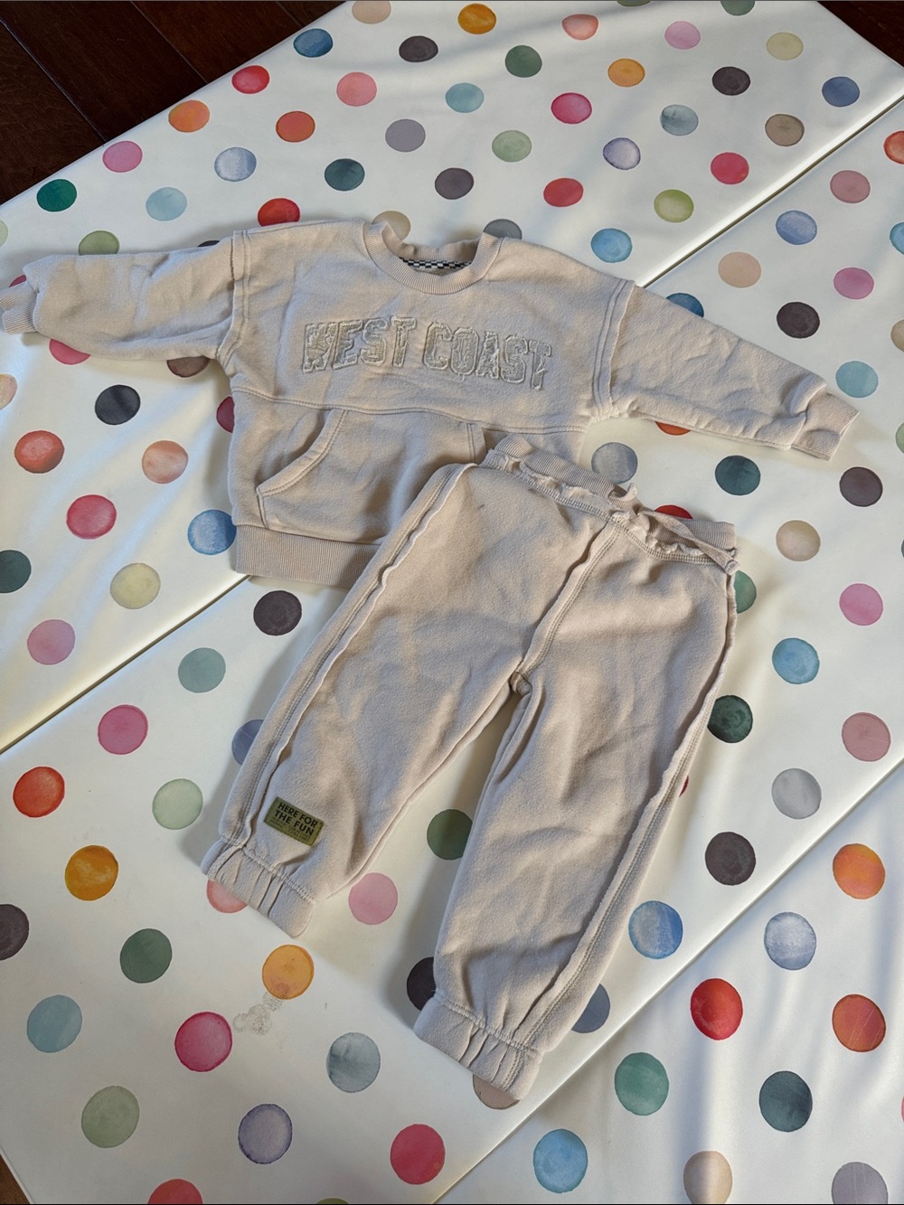 Kids Beige 'West Coast' Sweatshirt & Jogger Set